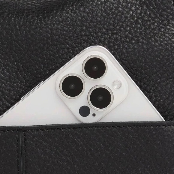 NWT Hammitt large Bryant Black with Gunmetal rivets Shoulder Bag - Picture 7 of 16